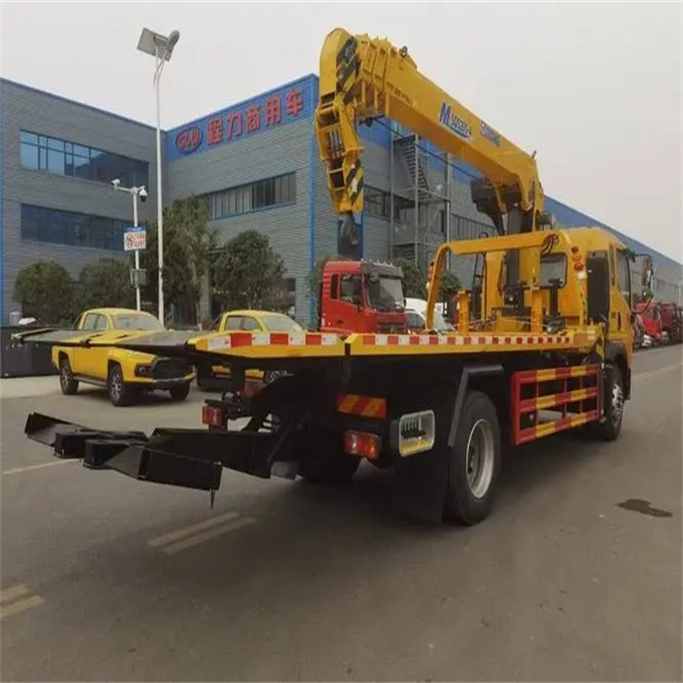 唐山附近小随车吊出租电话，轻松解决搬运烦恼